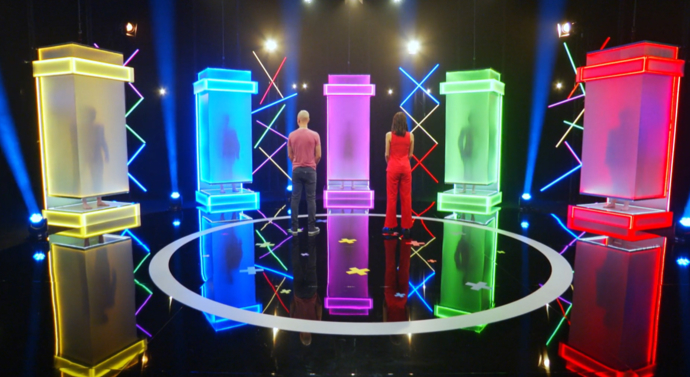 FOTO: Jakub v Naked Attraction. – stránka 22