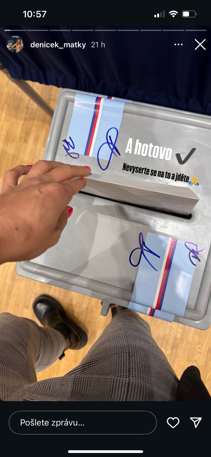 FOTO: Aneta Folberger volila.