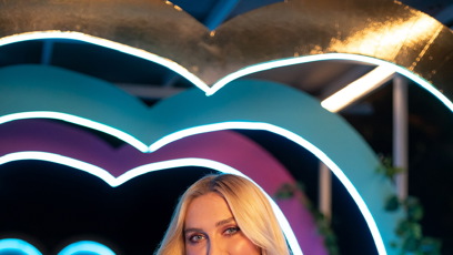 FOTO: Zorka Hejdová moderuje Love Island.