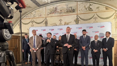 FOTO: Motoristé sobě poděkovali během tiskovky svým voličům.