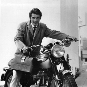 Letos oslavil 85. narozeniny.