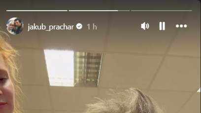 FOTO: Jakub Prachař se nechal ostříhat.