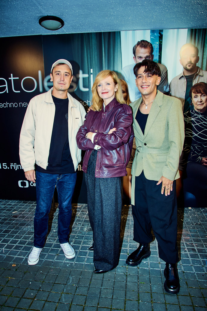 FOTO: Jan Bendig a Aňa Geislerová. – stránka 17