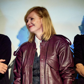 Aňa Geislerová na tiskovce seriálu Ratolesti. 