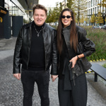 Petr Kolečko a Aneta Vignerová se dokonale sladili do černé kůže. 