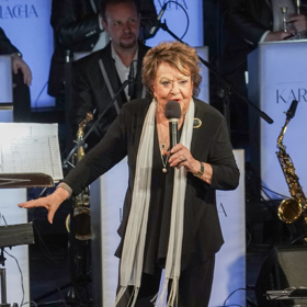 Jiřina Bohdalová byla na dovolené. 