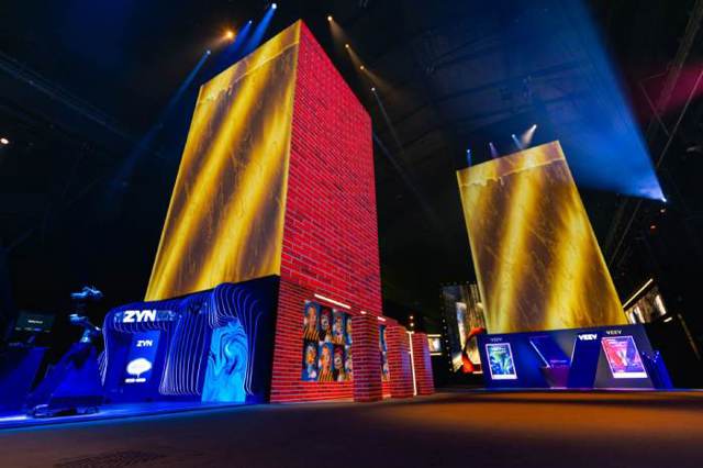 IQOS x SELETTI: Rok kreativity završila společná limitovaná edice a její představení na akci Sensorium Worlds v Miláně   IQOS x SELETTI: Rok kreativity završila společná limitovaná edice a její představení na akci Sensorium Worlds v Miláně