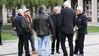 FOTO: Poslední rozloučení s Janem Šatrou.