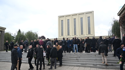 FOTO: Poslední rozloučení s Šatrou proběhlo v pondělí 13. října dopoledne ve strašnickém krematoriu.