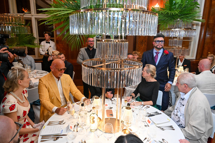 FOTO: Párty měla nádech Kuby. – stránka 58