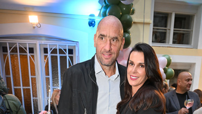 FOTO: Jan Koller s partnerkou.