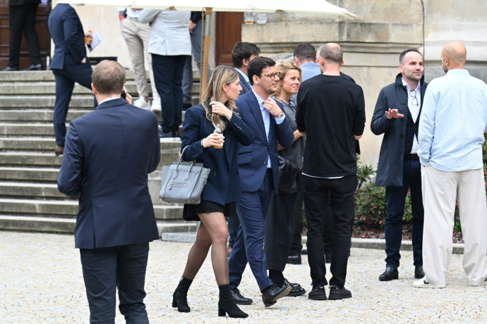 FOTO: Jan Fischer mladší s doprovodem na akci Forbesu. – stránka 6