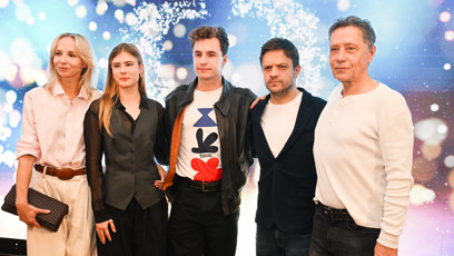 FOTO: Jiří Mádl si zahrál záporáka v nové vánoční pohádce Záhada strašidelného zámku.