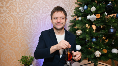 FOTO: Jiří Mádl si zahrál v nové pohádce Záhada strašidelného zámku.