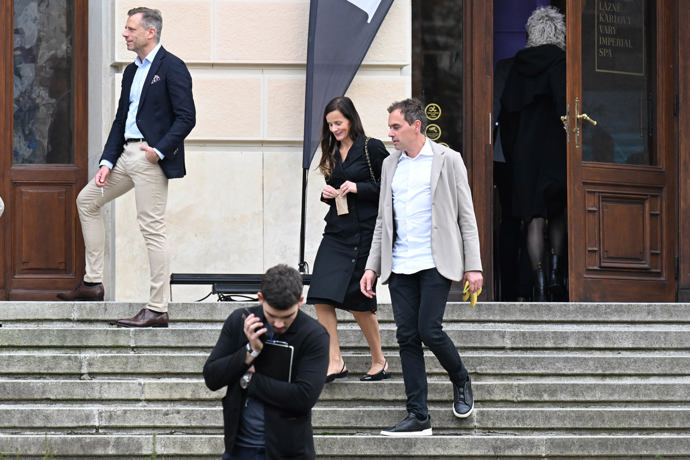 FOTO: Akce Forbes, kam dorazilo plno známých tváří i vysoce postavených lidí. – stránka 61