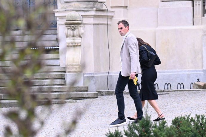 FOTO: Šéfkuchař Filip Sajler s manželkou. – stránka 14