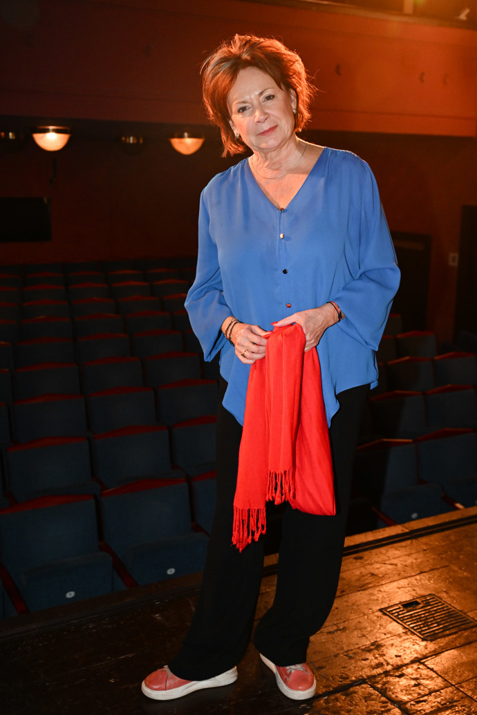 FOTO: Ilona Svobodová vypadala na premiéře skvěle i přes virózu. – stránka 5