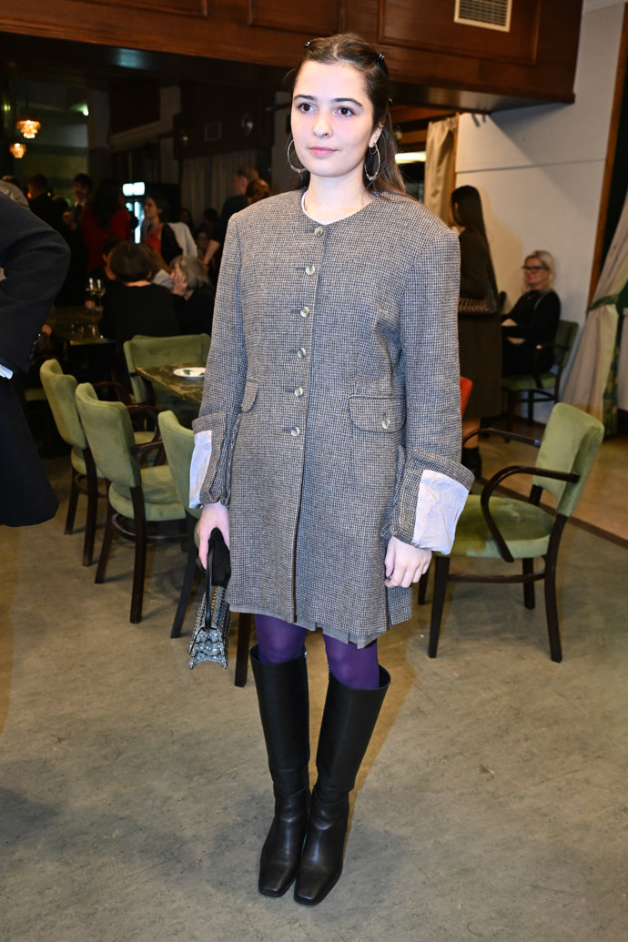 FOTO: Emma Pollertová na premiéře filmu Nepela. – stránka 19