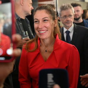 Eva Decroix rozdávala úsměvy. 