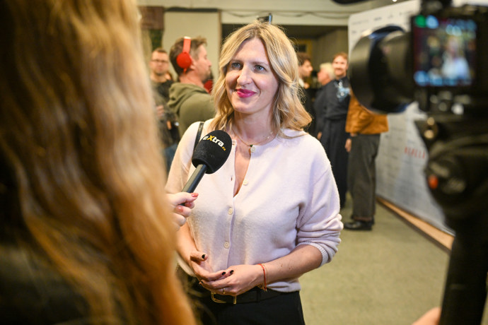 FOTO: Hana Třeštíková si mateřství užívá. – stránka 1