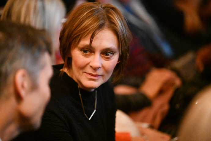 FOTO: Klára Pollertová-Trojanová v hledišti. – stránka 8