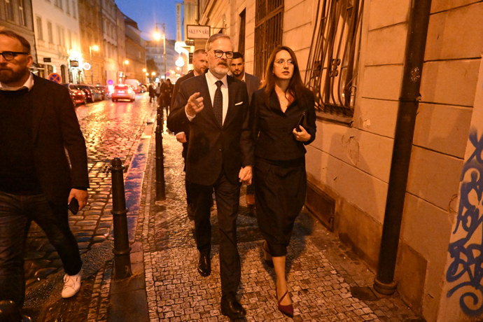 FOTO: Petr Fiala odchází. – stránka 25