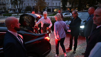 FOTO: Petr Pavel s Evou Pavlovou ve Varech.