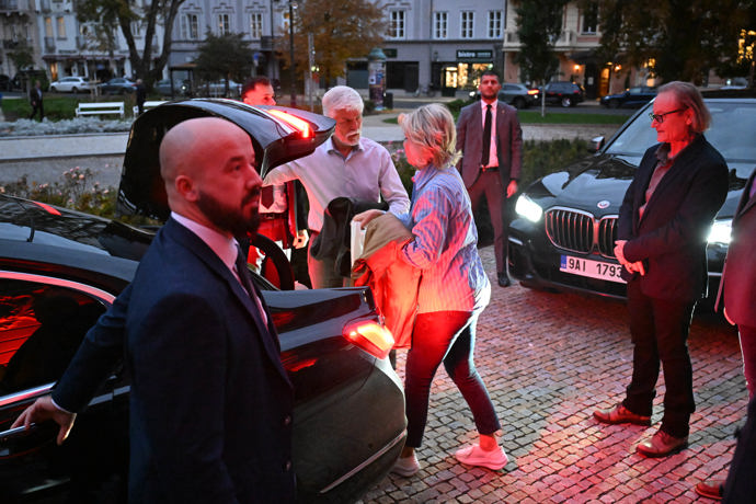 FOTO: Manželé Pavlovi dorazili na Forbes akci. – stránka 9