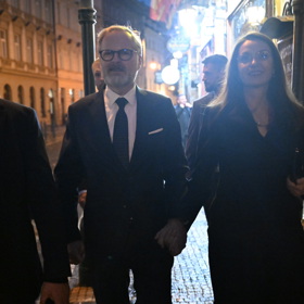 Petr Fiala se ženou.