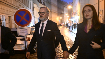 FOTO: Petr Fiala s manželkou.