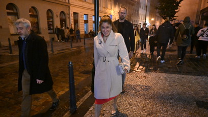 FOTO: Eva Decroix na odchodu ze štábu SPOLU.