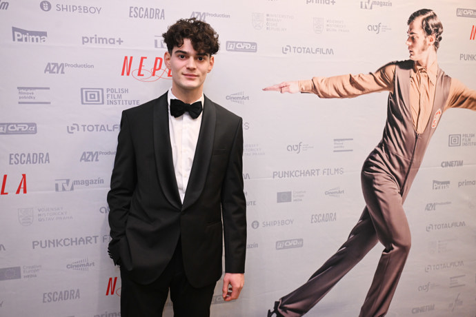 FOTO: Josef Trojan hraje hlavní roli ve filmu Nepela. – stránka 5