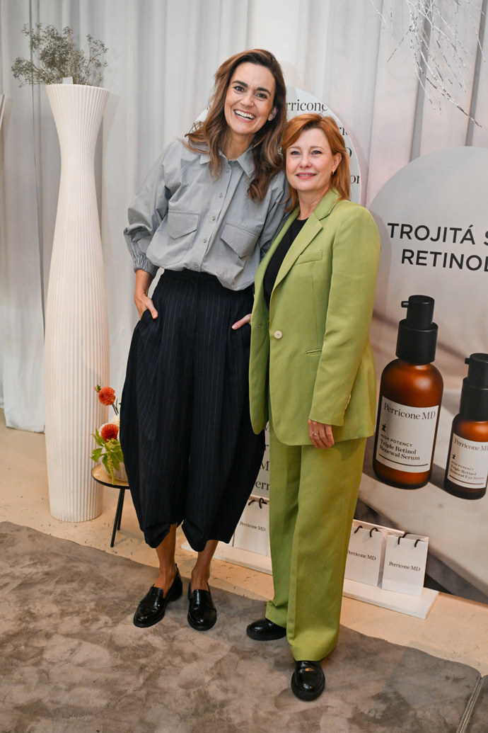 FOTO: Daniela Brzobohatá a Jitka Schneiderová na setkání se značkou Perricone MD. – stránka 12