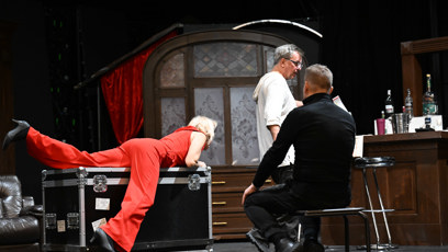 FOTO: Veronika Žilková řádila v divadle.