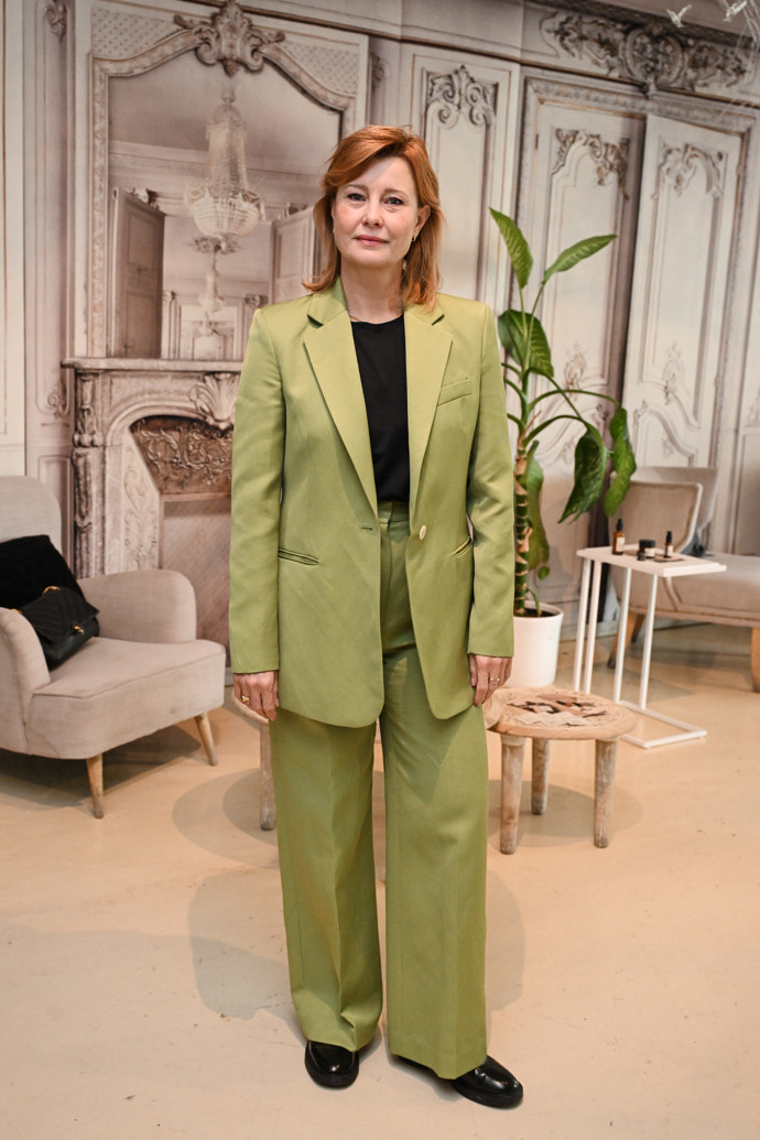 FOTO: Herečka Jitka Schneiderová. – stránka 69