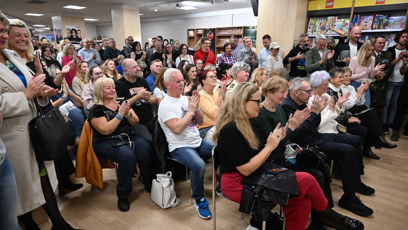 FOTO: Křest knihy Martina Moravce a Heleny Sovákové – Plukovnice lidských duší.