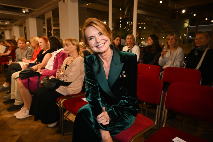 FOTO: Hana Heřmánková vypadá skvěle. – stránka 10