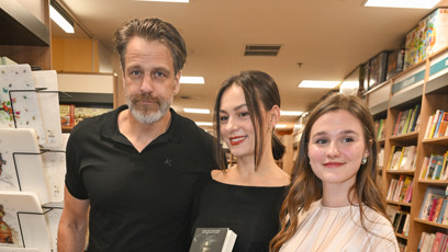 FOTO: Beáta Kaňoková s Olgou Zaunarovou a Václavem Vašákem.