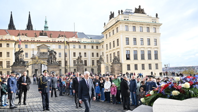 FOTO: Slavnostní atmosféra u příležitosti státního svátku.