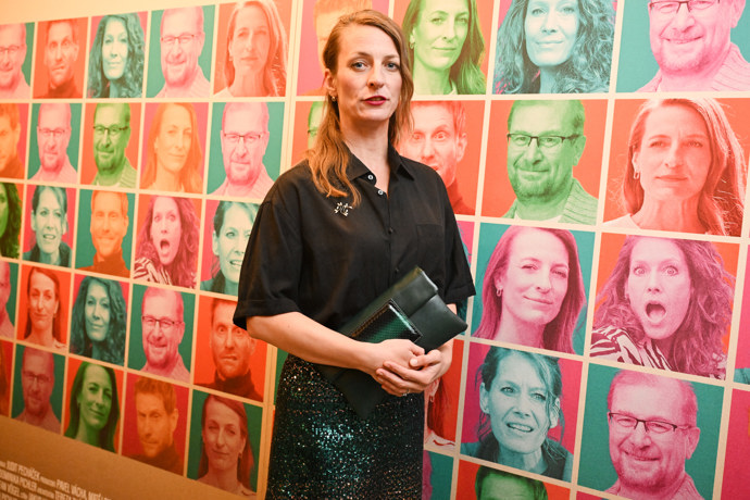 FOTO: Anna Polívková na premiéře filmu Něco za něco. – stránka 33
