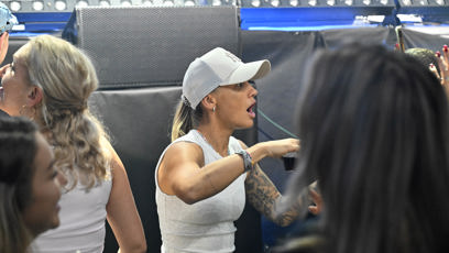 FOTO: Bára Mlejnková měla překvapený výraz.