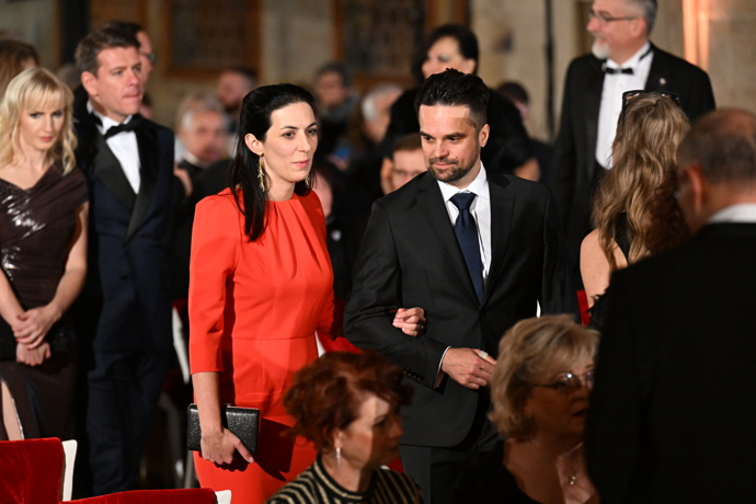 FOTO: Markéta Pekarová Adamová mezi hosty ve Vladislavském sále. – stránka 6