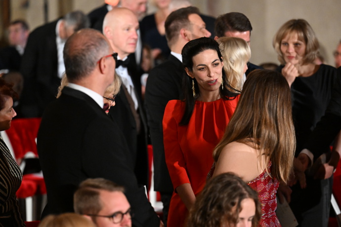 FOTO: Elegantní styl Markéty Pekarové Adamové na Hradě. – stránka 1