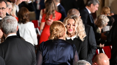 FOTO: Účes Moniky Babišové pro slavnostní příležitost.