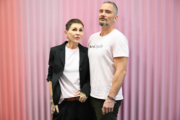 FOTO: Nový pár je bezmezně zamilovaný. – stránka 2