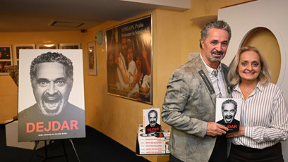 FOTO: Martin Dejdar se svou sestrou.