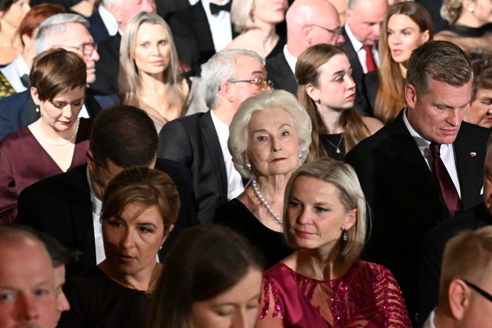FOTO: Čestný prezident Motoristů Filip Turek a Eliška Hašková Coolidge. – stránka 1