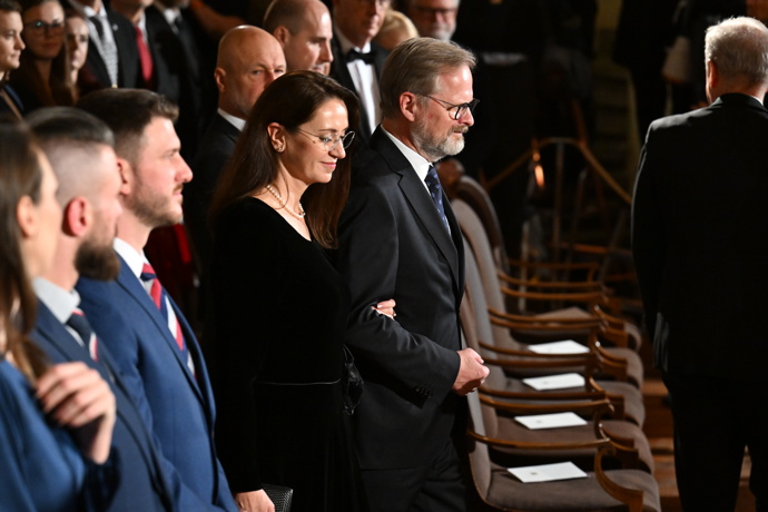 FOTO: Jana Fialová po boku svého muže. – stránka 3