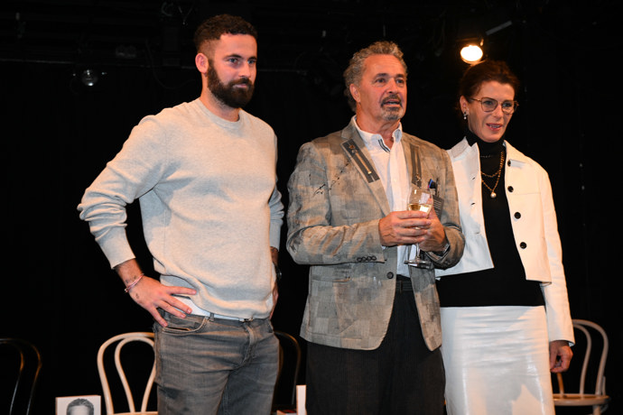 FOTO: Martin Dejdar křtil knihu v divadle Ypsilon. – stránka 21