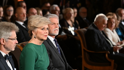 FOTO: Róba s jednoduchým, ale sofistikovaným střihem.